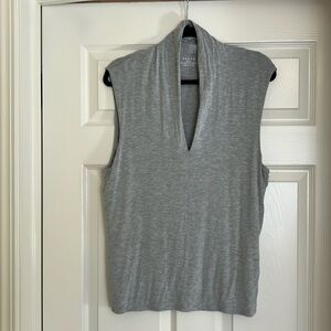 Grace women’s sleeveless gray t shirt top size XL